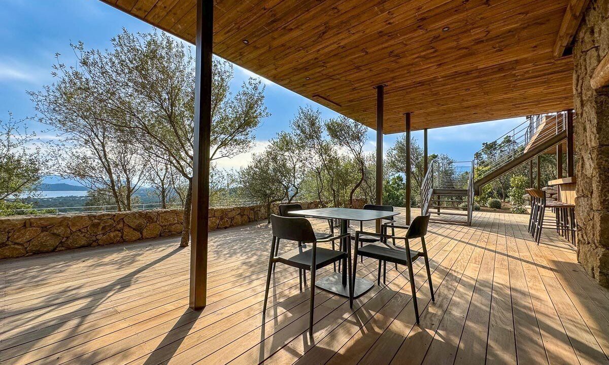 Photo of Outdoor in Cirendinu