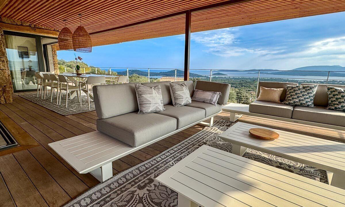 Photo of Patio Balcony in Cirendinu