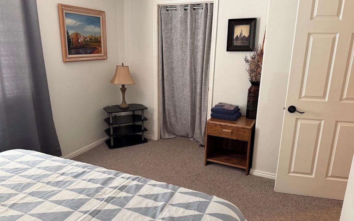 Photo of Bedroom in Hanksville