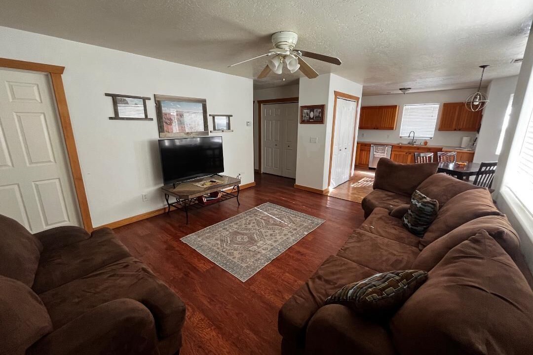 Photo of Livingroom in Hanksville