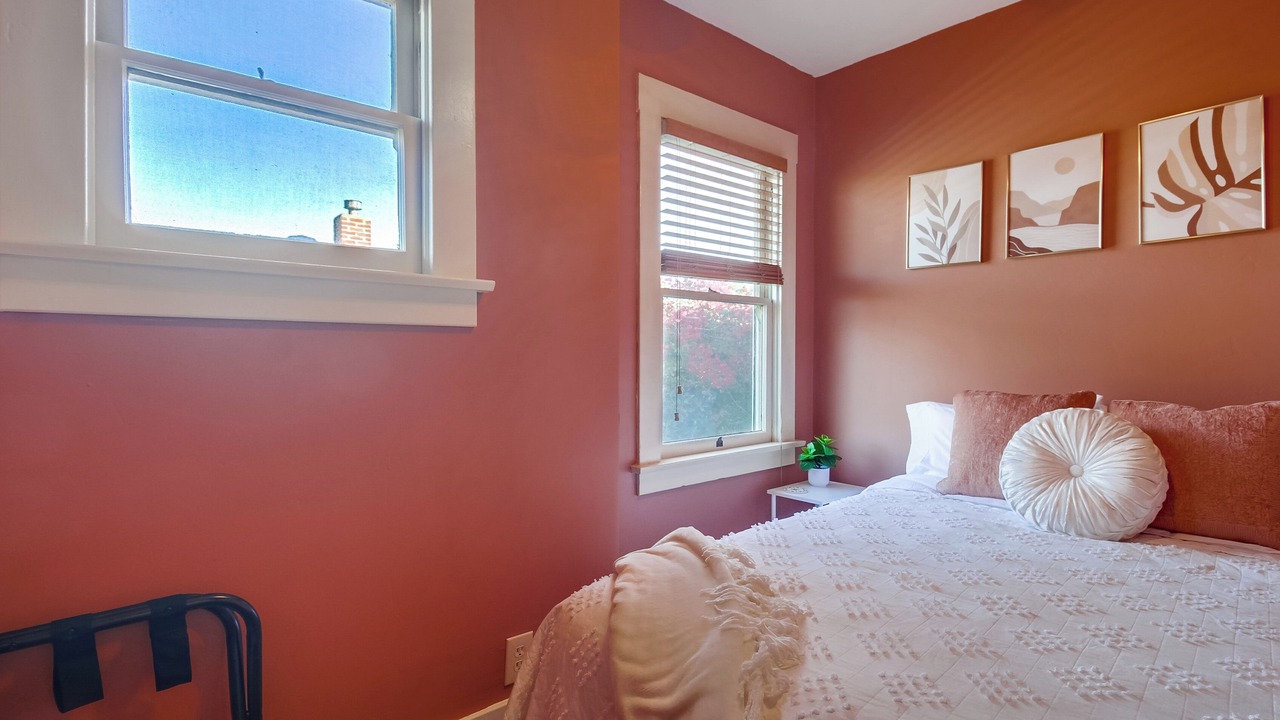 Photo of Bedroom in Golden Hill