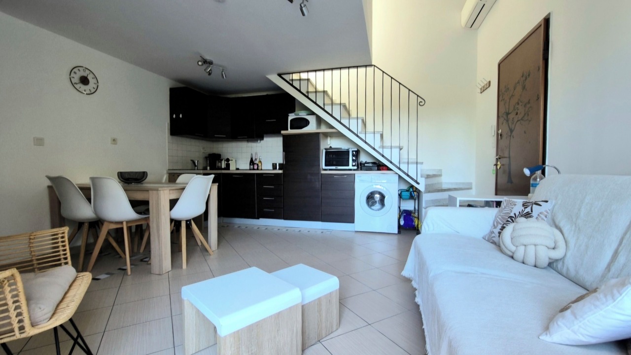 Photo of Livingroom in Lozari