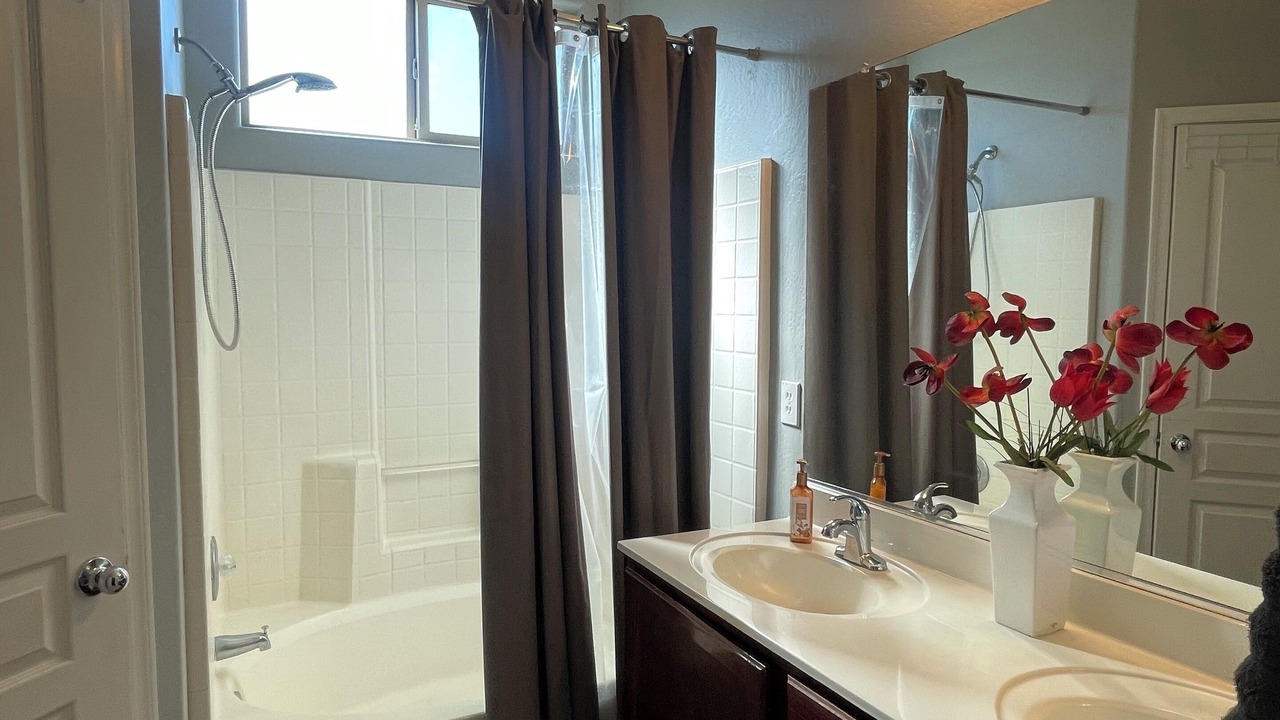 Photo of Bathroom in Dobbins Place
