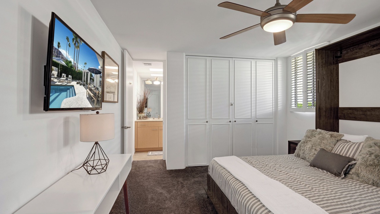 Photo of Bedroom in Indian Canyon