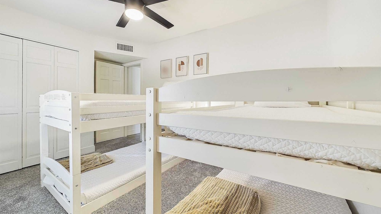 Photo of Bedroom in La Paz At Desert Springs