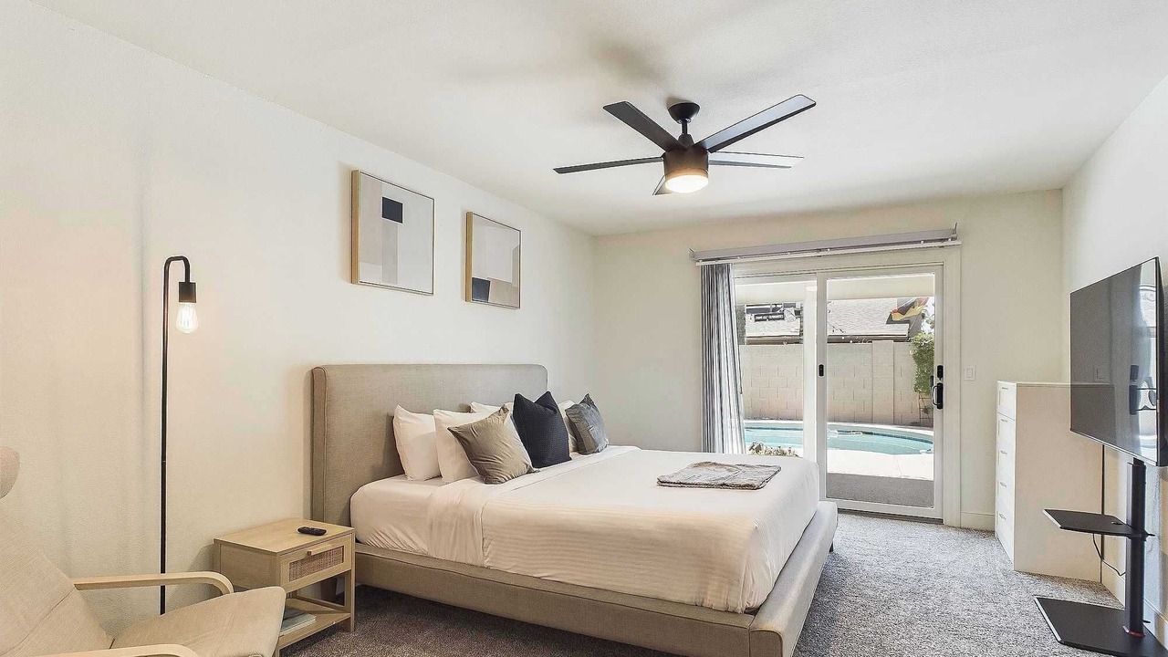 Photo of Bedroom in La Paz At Desert Springs