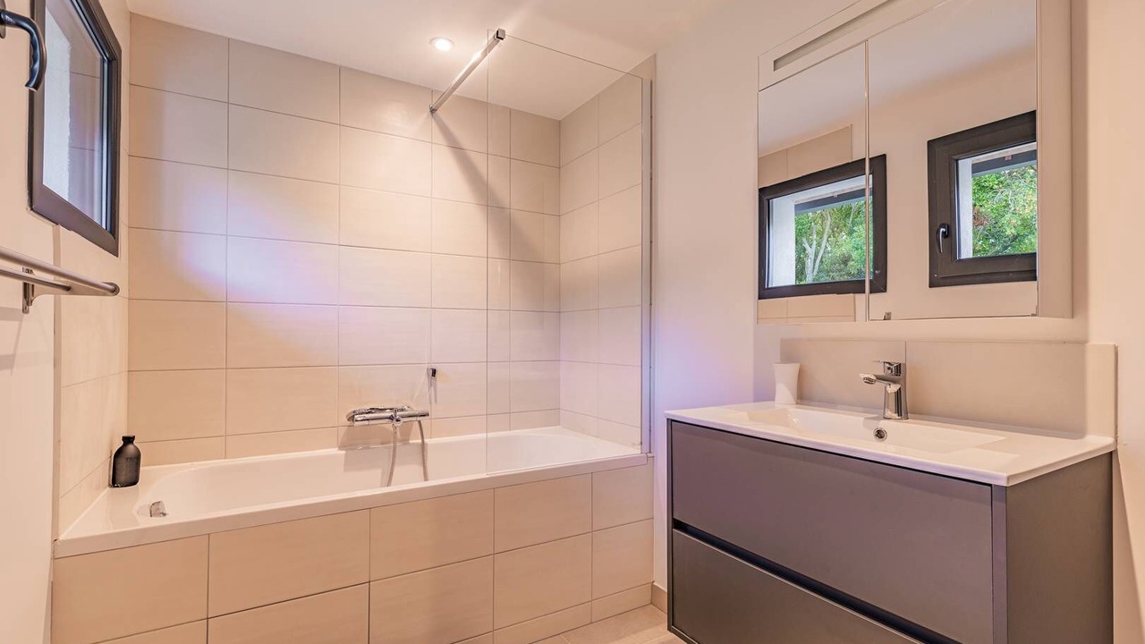 Photo of Bathroom in Molini
