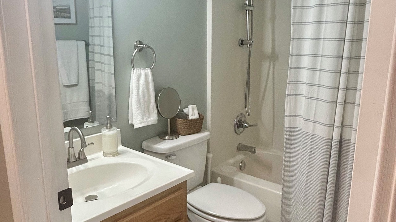 Photo of Bathroom in Cedarville
