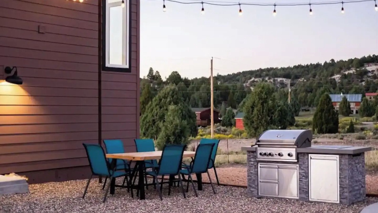 Photo of Outdoor in Alton