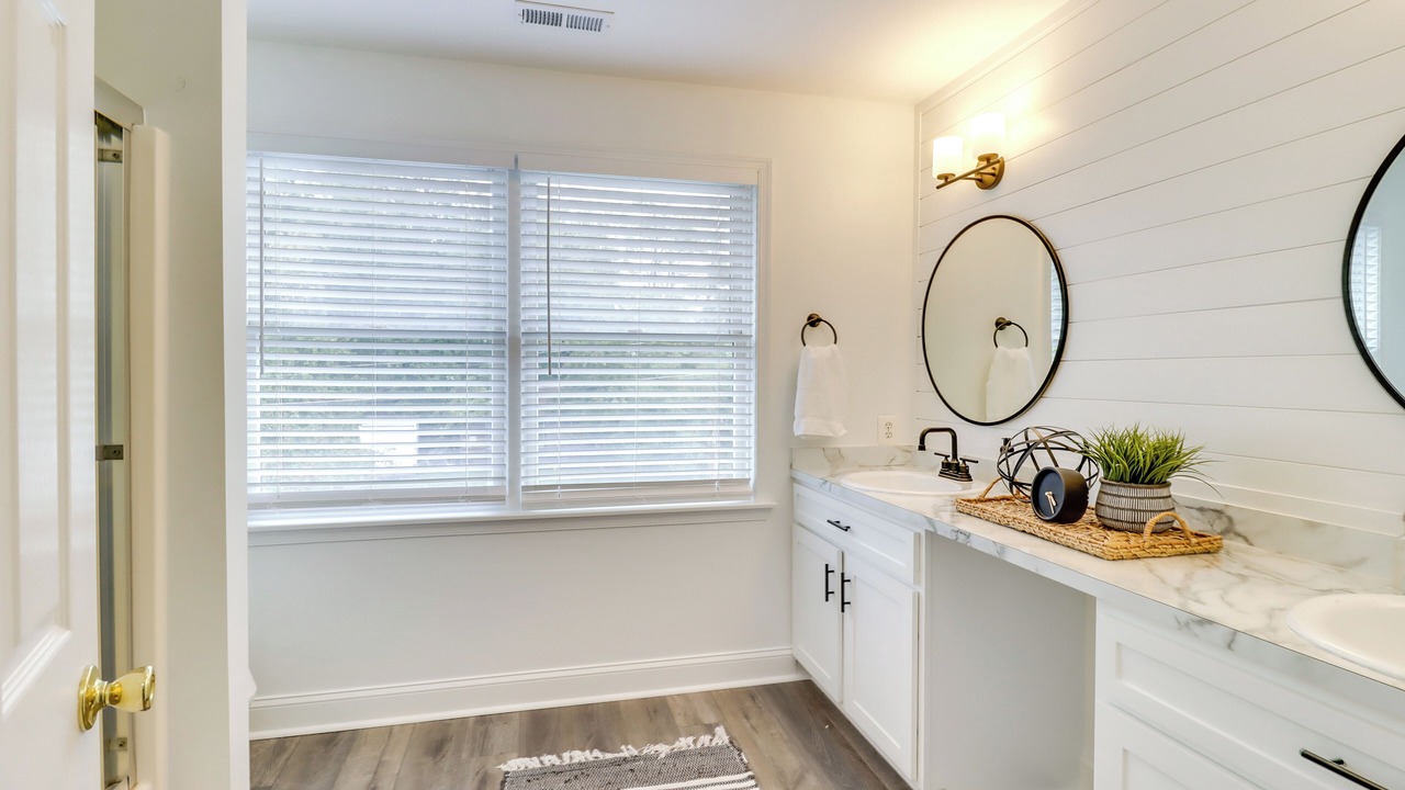 Photo of Bathroom in Deale