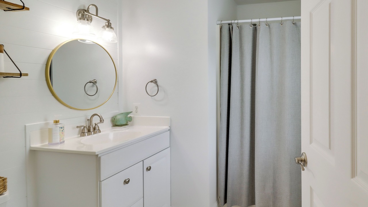 Photo of Bathroom in Deale