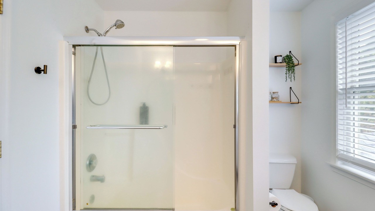 Photo of Bathroom in Deale