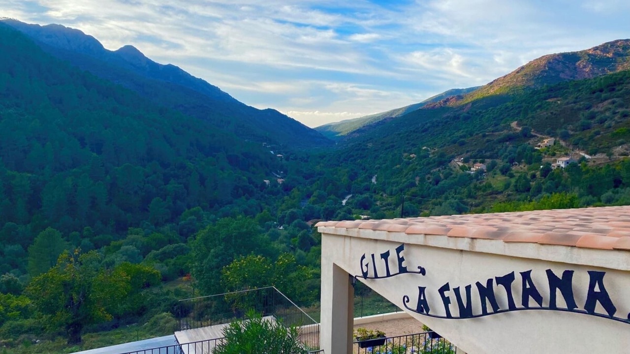 Photo of Outdoor in Manso