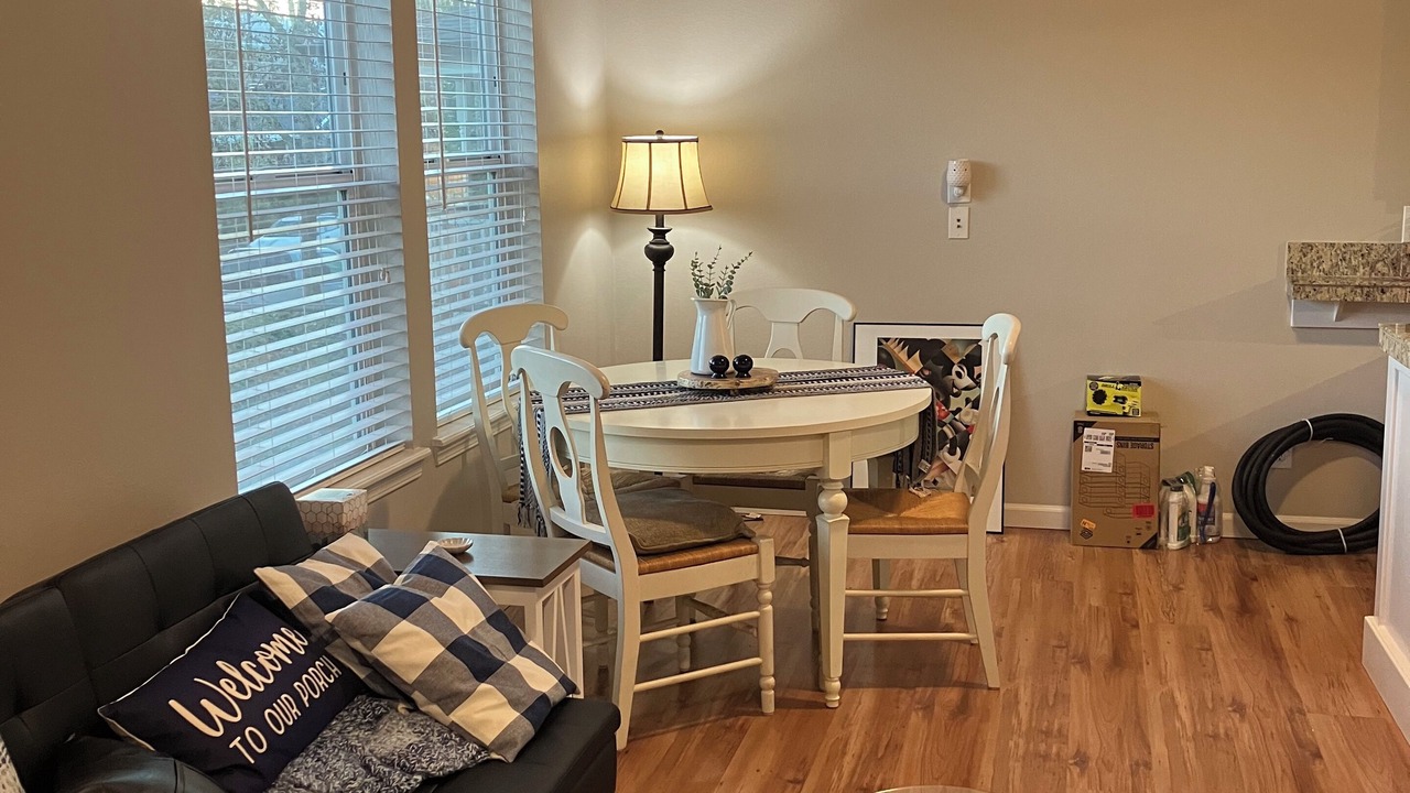 Photo of Livingroom in University Park