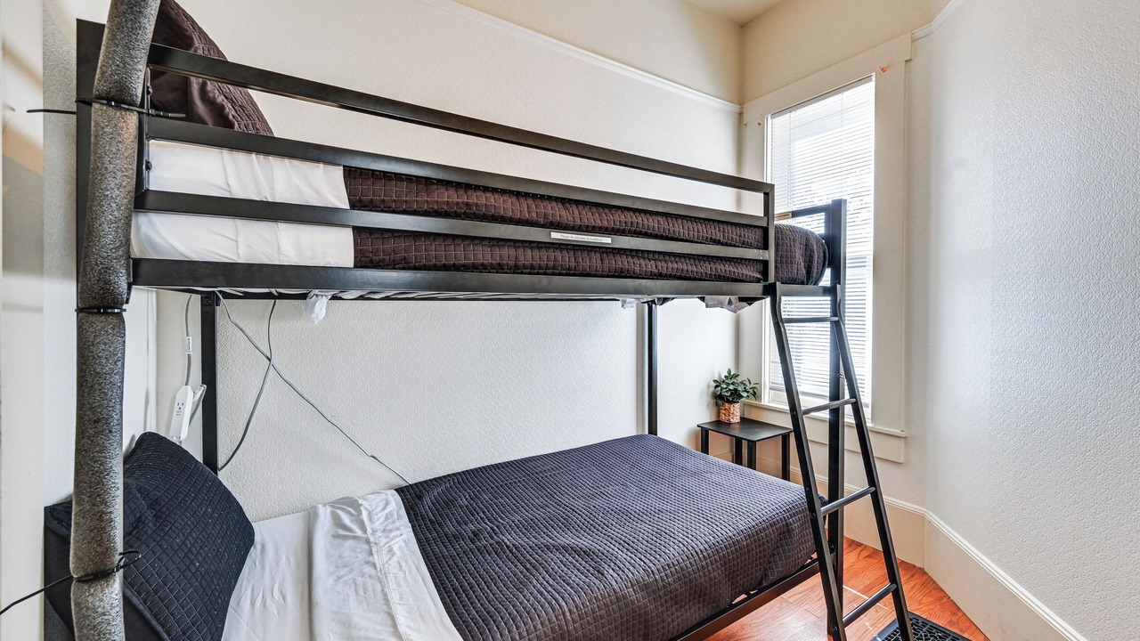 Photo of Bedroom in Swiss Manor
