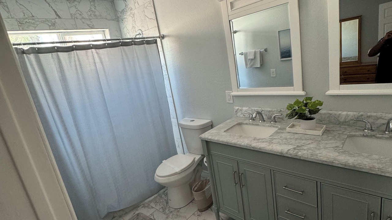 Photo of Bathroom in Governmental Mall