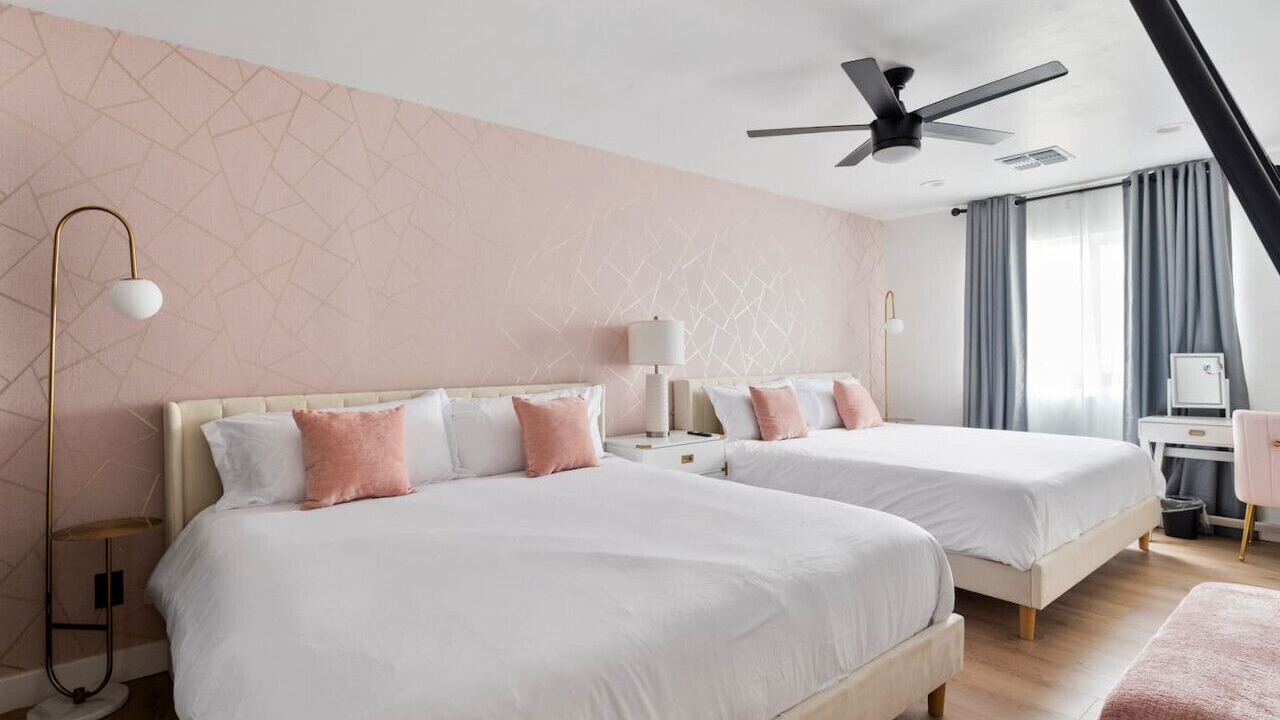 Photo of Bedroom in New Papago Parkway