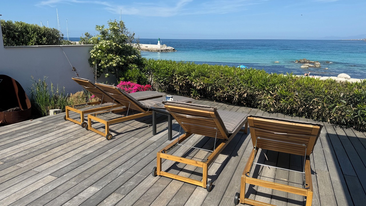 Photo of Patio Balcony in Marine de Saint Ambroggio
