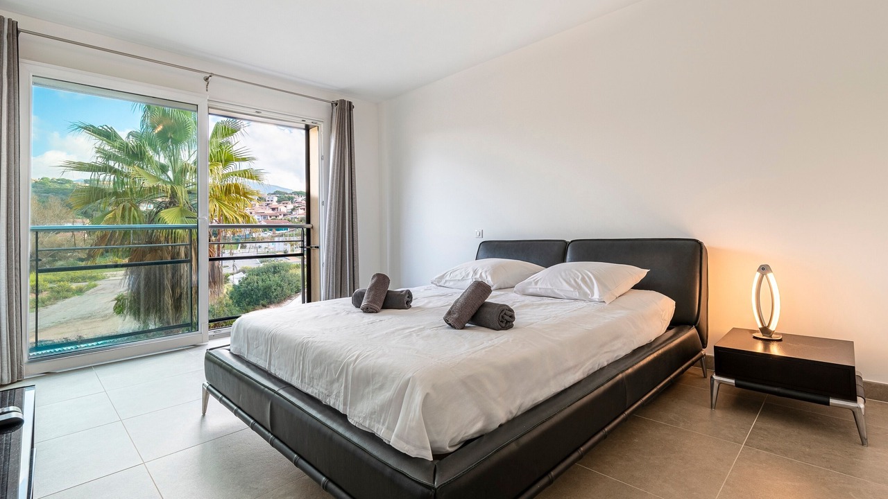 Photo of Bedroom in Molini