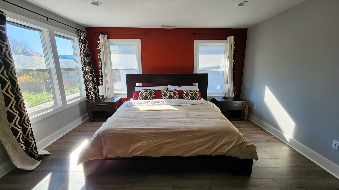 Photo of Bedroom in Near Eastside