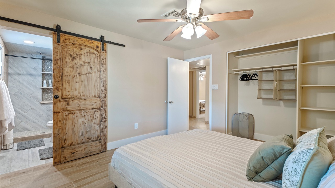 Photo of Bedroom in Maryvale