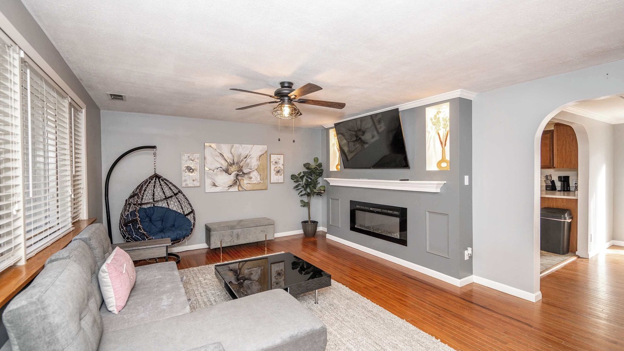 Photo of Bedroom in Mason