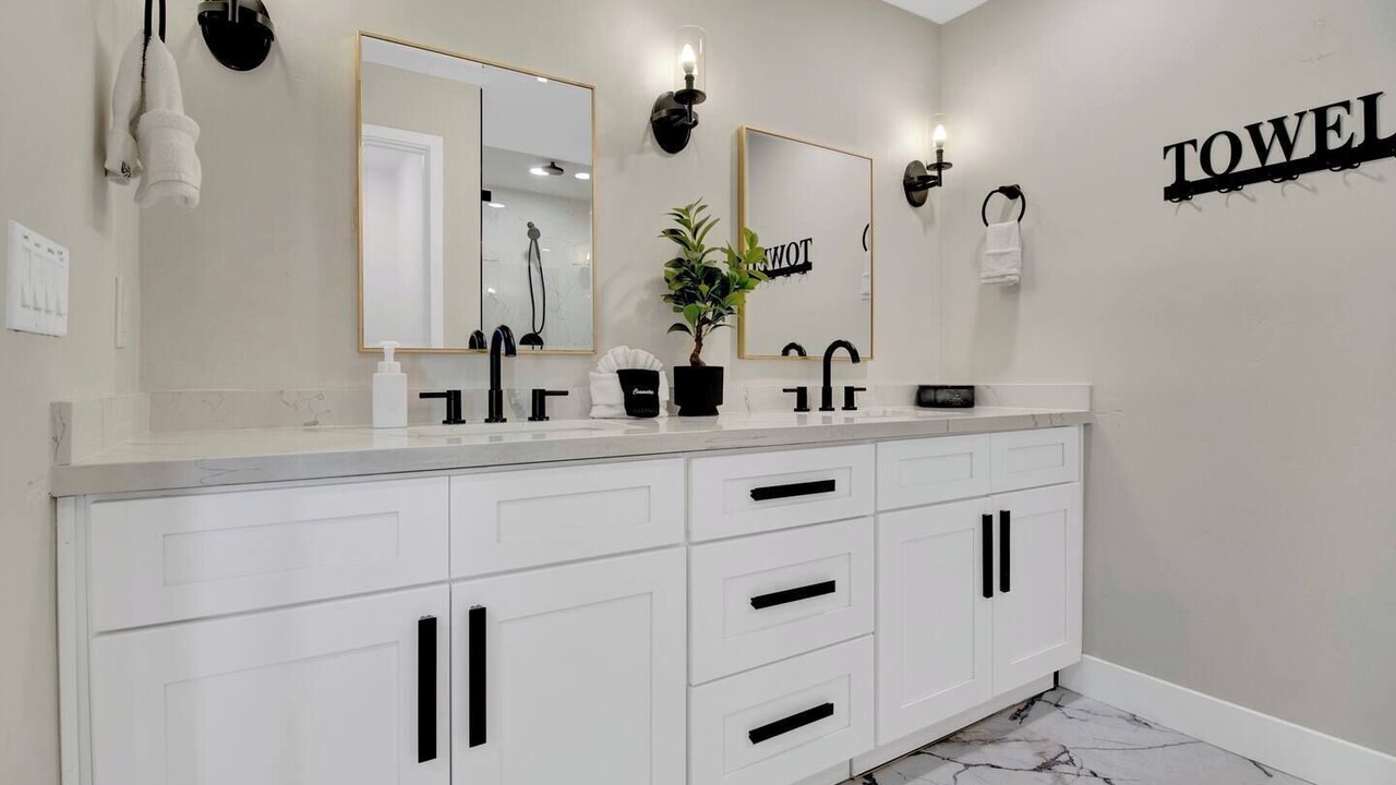 Photo of Bathroom in Paradise Valley Village