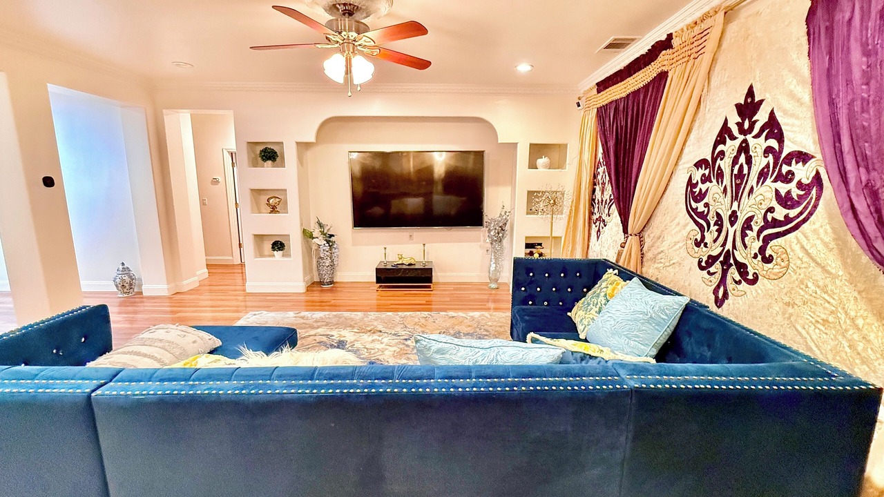 Photo of Livingroom in Merced