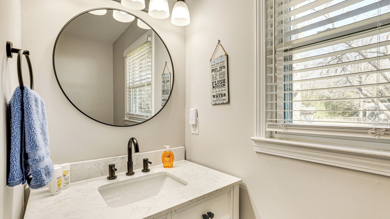 Photo of Bathroom in North Charleston