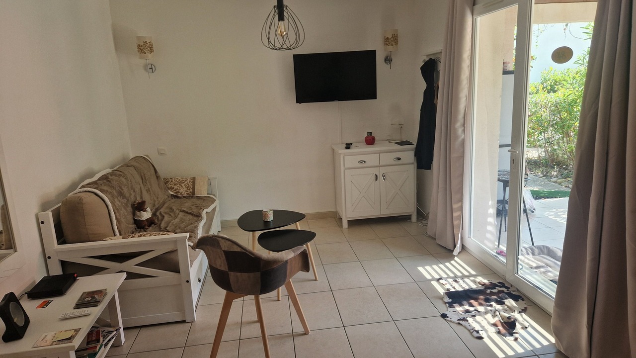 Photo of Livingroom in Lozari