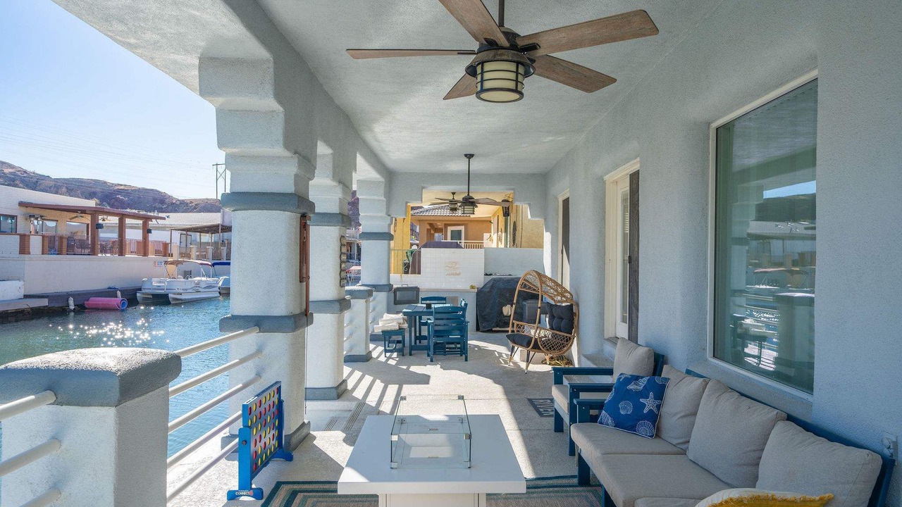 Photo of Patio Balcony in Moovalya Keys