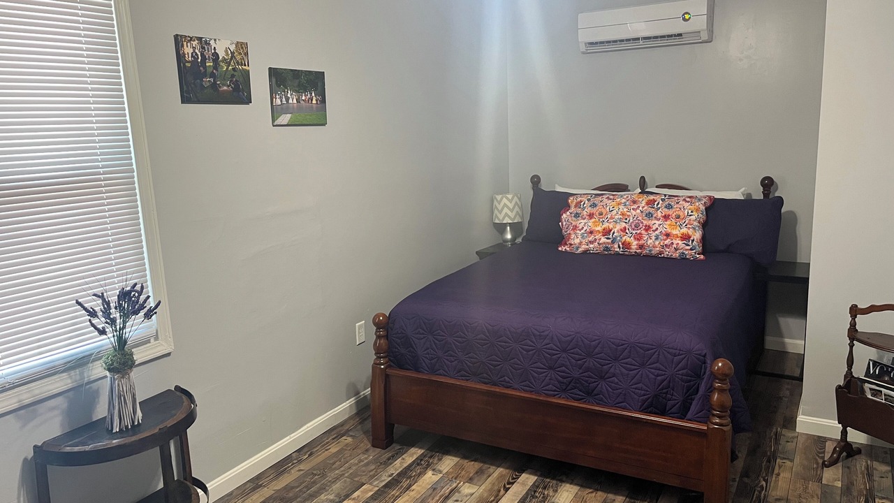 Photo of Bedroom in Bardstown
