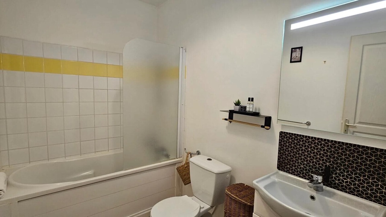 Photo of Bathroom in Serra-di-Ferro