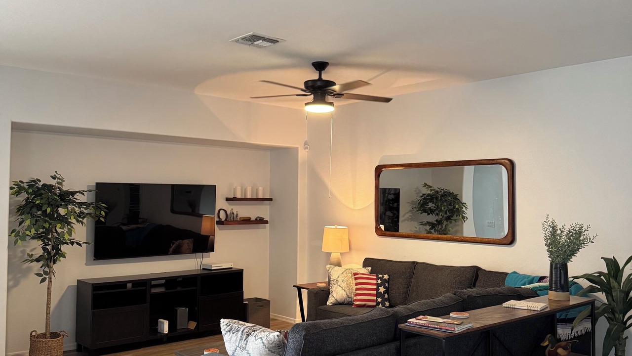 Photo of Livingroom in Maricopa