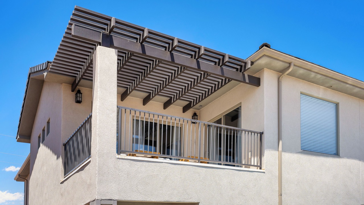 Photo of Patio Balcony in Hurricane