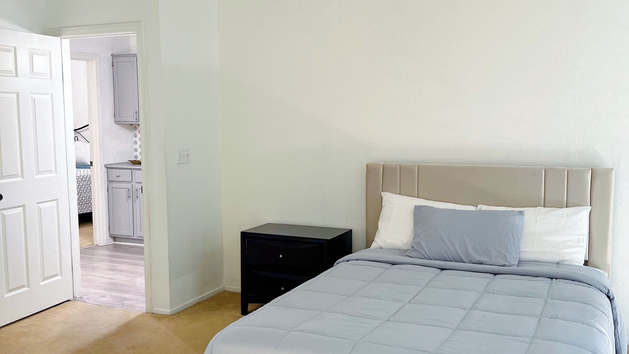 Photo of Bedroom in Pumpkin Center