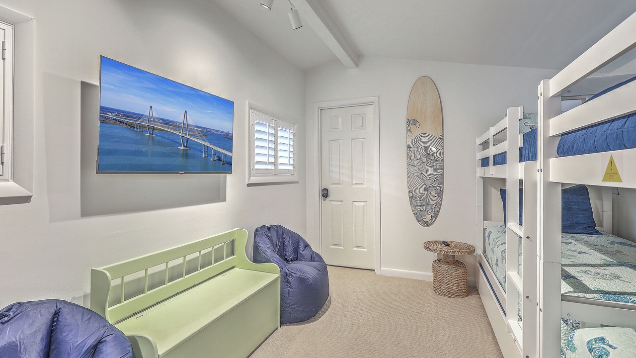 Photo of Bedroom in Tarpon Pond