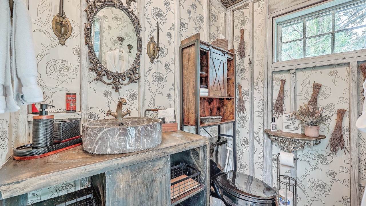 Photo of Bathroom in Wadmalaw Island