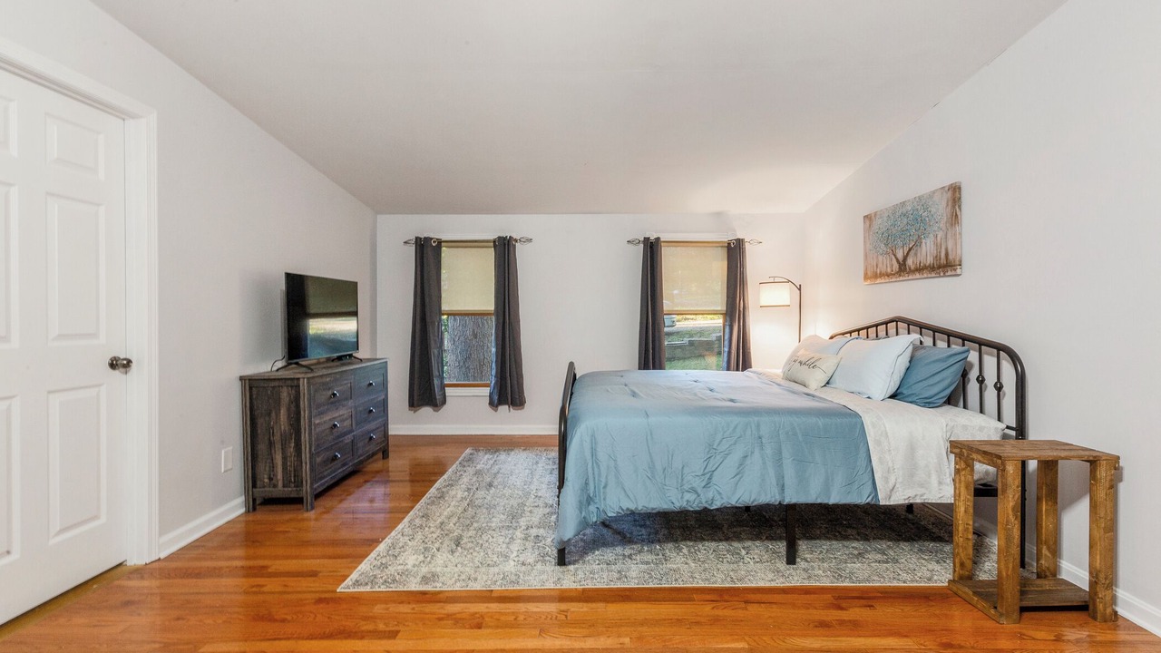 Photo of Bedroom in Shepherdsville