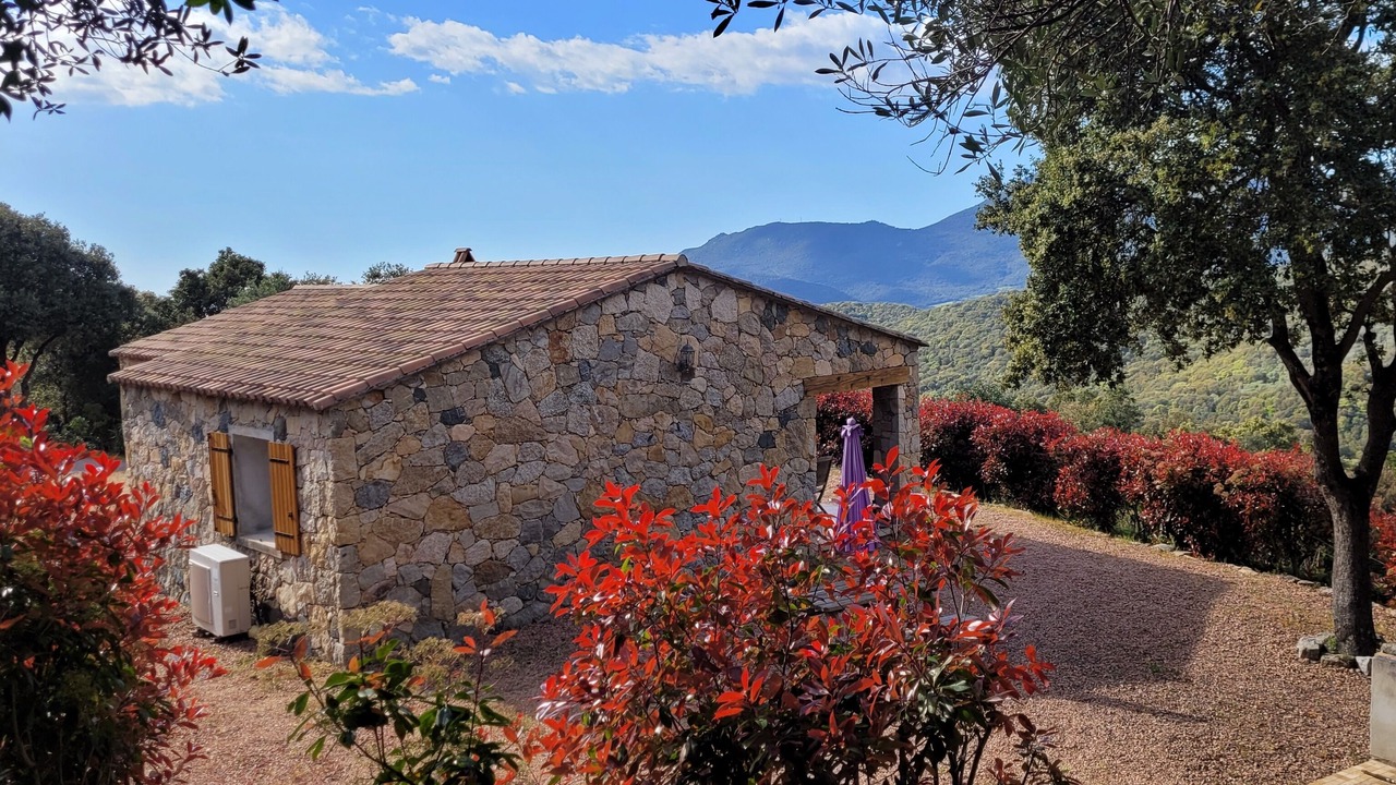 Photo of Outdoor in Granace