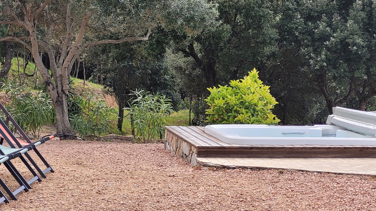 Photo of Outdoor in Granace