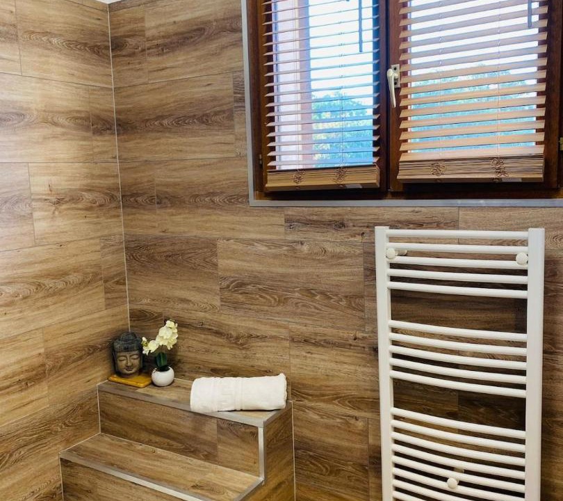 Photo of Bathroom in Santa-Lucia-di-Moriani