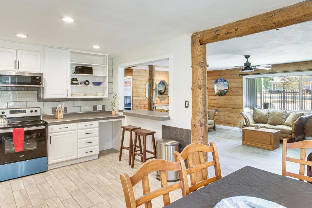 Photo of Kitchen in Sequoia National Forest