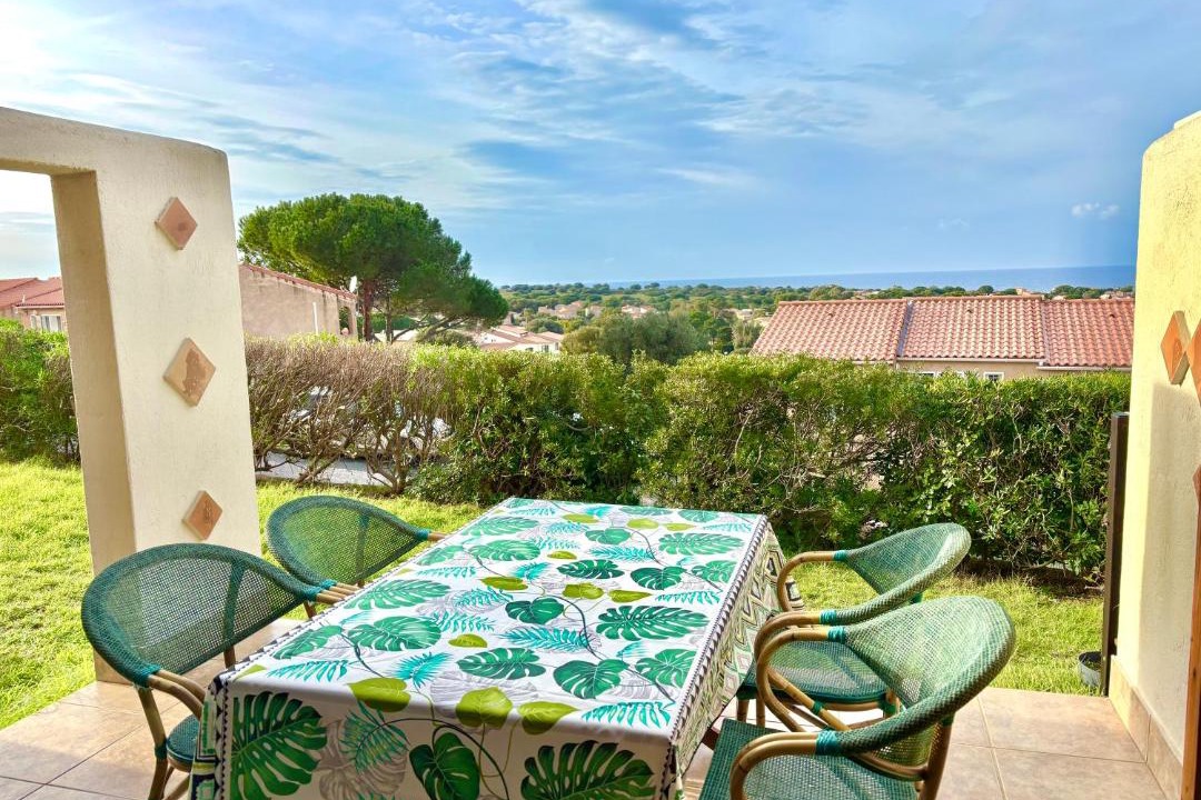 Photo of Patio Balcony in Marine de Saint Ambroggio