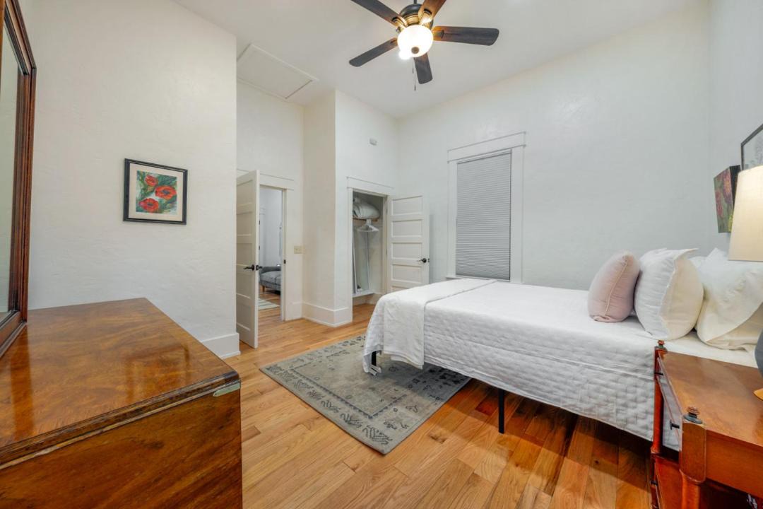 Photo of Bedroom in Iron Horse Historic District