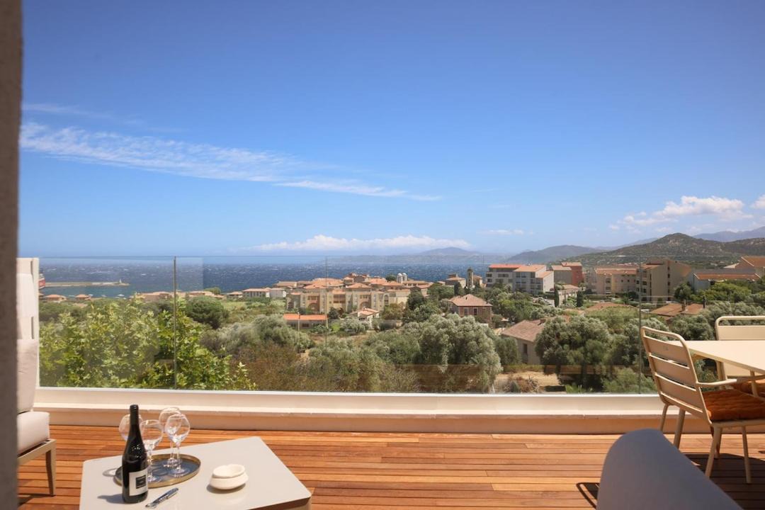 Photo of Patio Balcony in L'Ile-Rousse