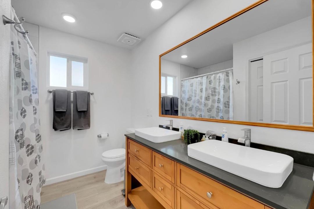 Photo of Bathroom in North Mountain