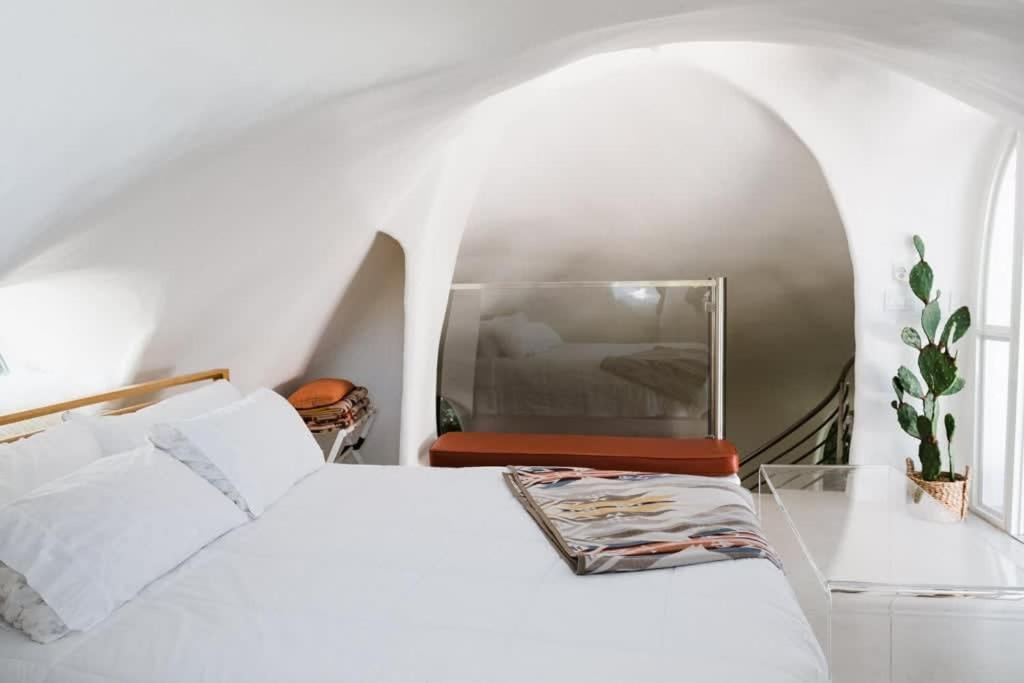 Photo of Bedroom in La Selva Beach