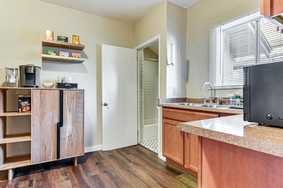 Photo of Kitchen in Governmental Mall