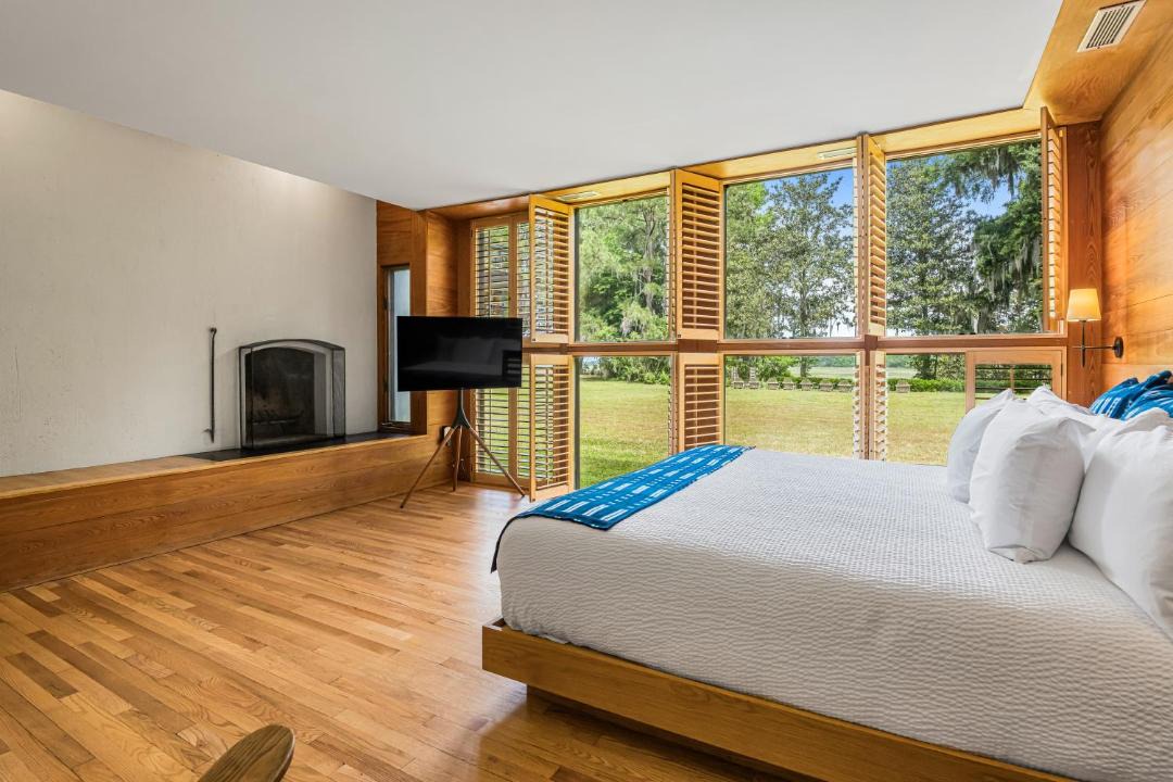 Photo of Bedroom in Charleston